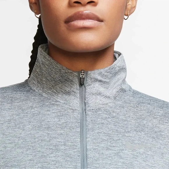 Nike Element Half-Zip Long Sleeve Women Lightgrey - Picture 2 of 8